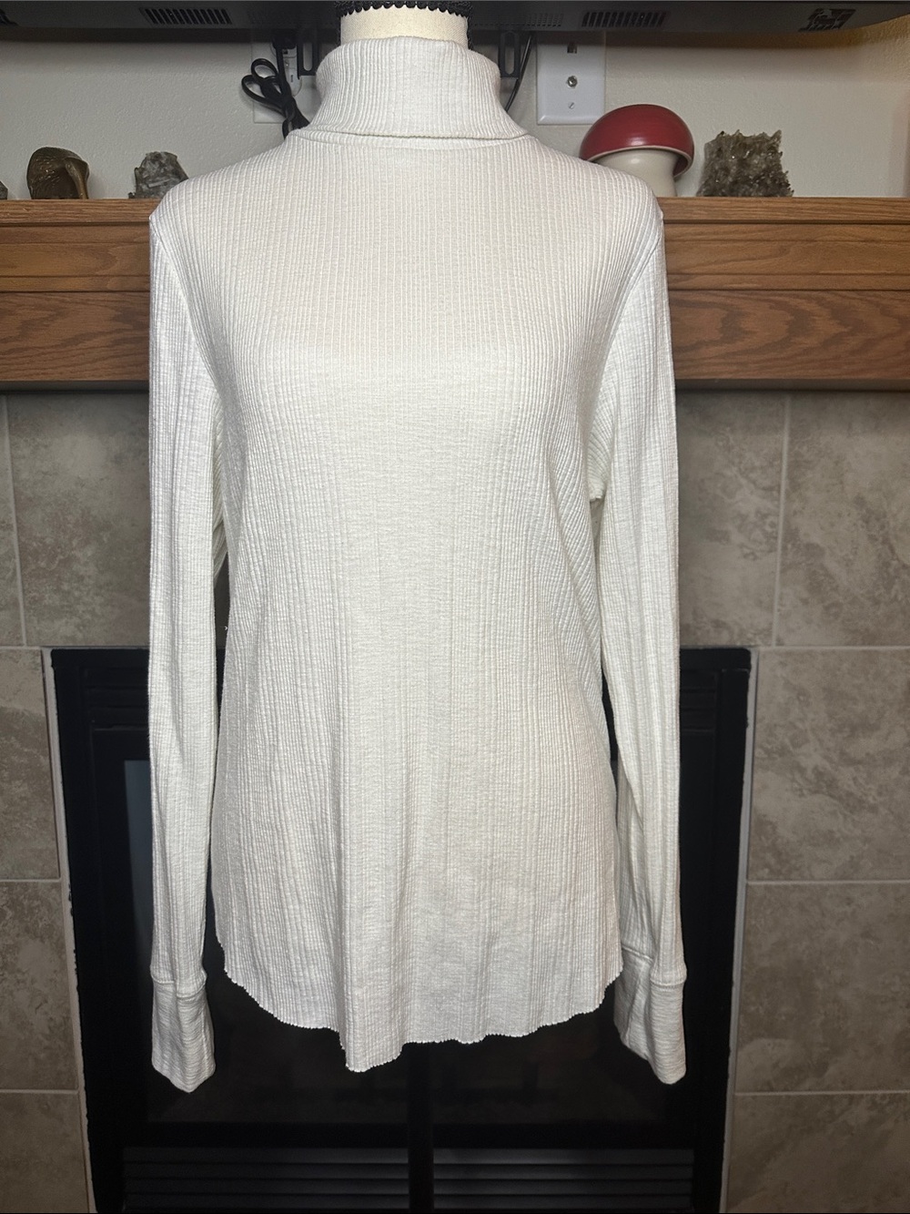 Aerie White Ribbed Turtle Neck Long Sleeve Top Women’s Size XL Recycled Cotton